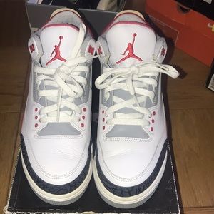 Used pair of Jordan III (3) size 9.5 fire red
